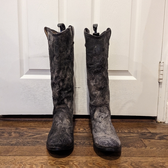 BRAND NEW Frye Melissa Distressed boots Size 8 - Picture 5 of 7
